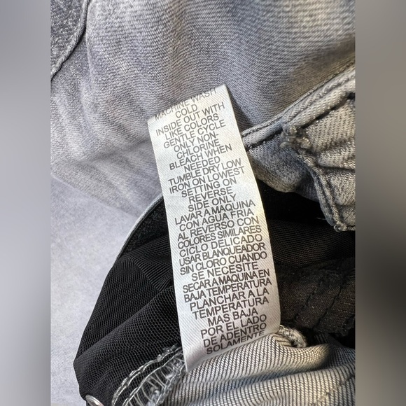 Democracy Ab Technology gray stone wash jeans denim size 8 ankle, stretch slim - Picture 6 of 9